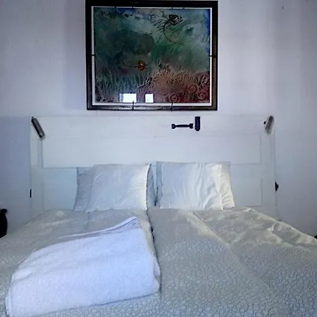 Homestay The Violet House Muy Cerca Del Aeropuerto Tenerife Norte *